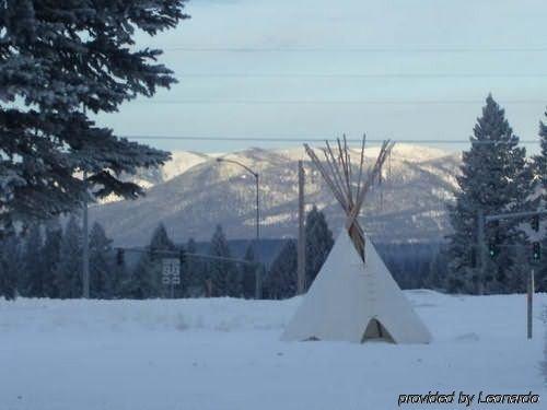 קולומביה פולס Glacier Basecamp Lodge מראה חיצוני תמונה